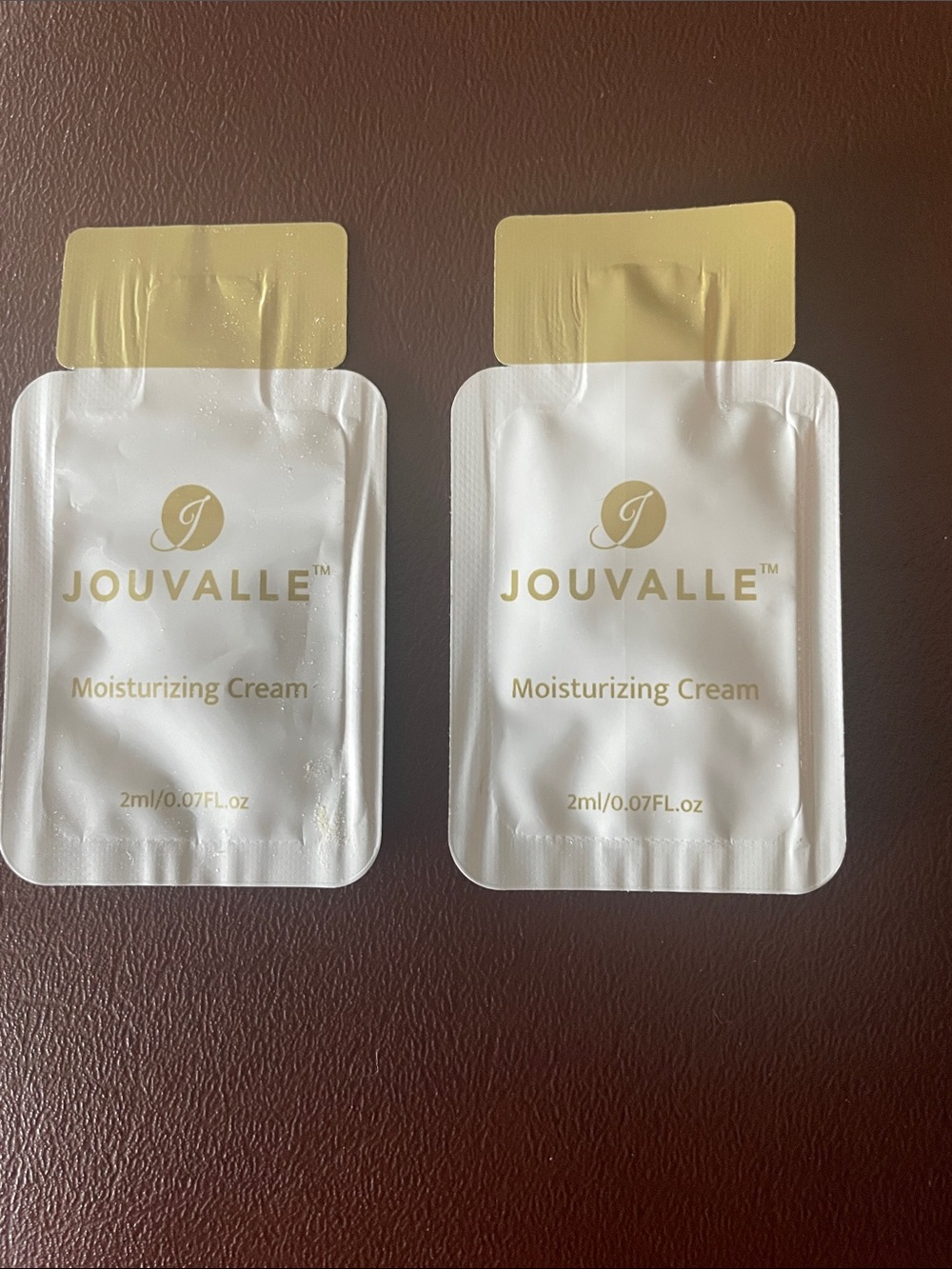 2 Jouvalle Moisturizing cream Samples (0.07 fl oz)
